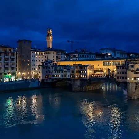 Apartamento Ponte Vecchio Vista -floating On The Arno- *